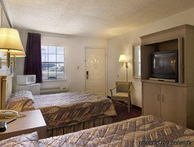 Knights Inn Midland Ruang foto